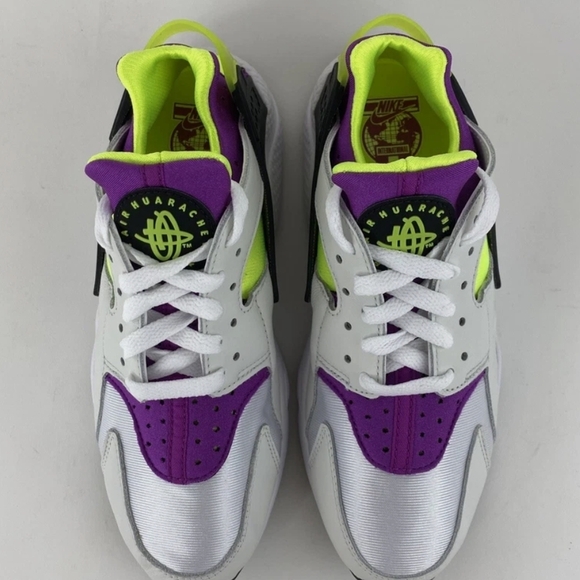 Nike Wmns Air Huarache 'Magenta' Sneakers Size 8.5 NWOT MSRP $120 - Picture 4 of 9